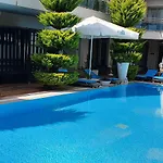 The D Çeşme