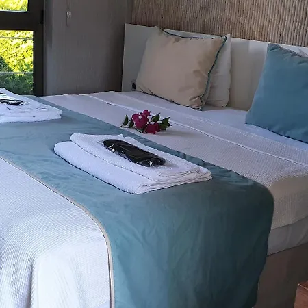 The D Ξενοδοχείο