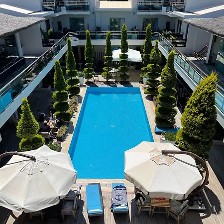 The D Ξενοδοχείο 4*