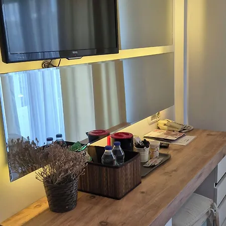 The D Ξενοδοχείο