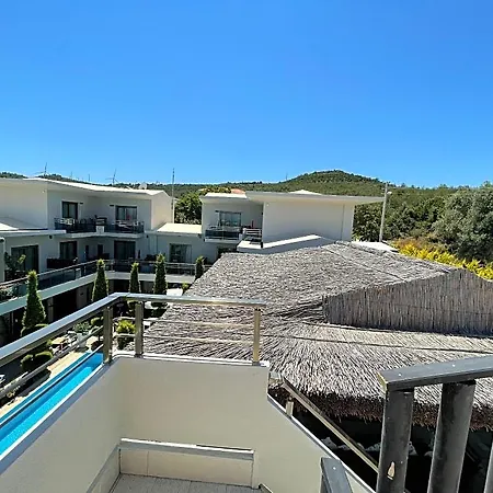 Hotel The D 4*